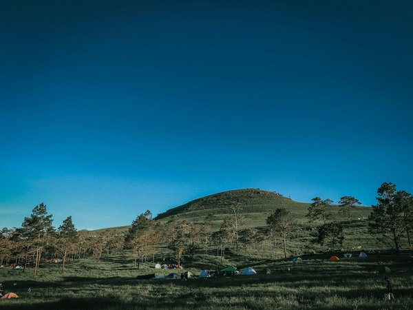 Comment organiser une randonnée-camping pour gravir le Mont Kilimandjaro?